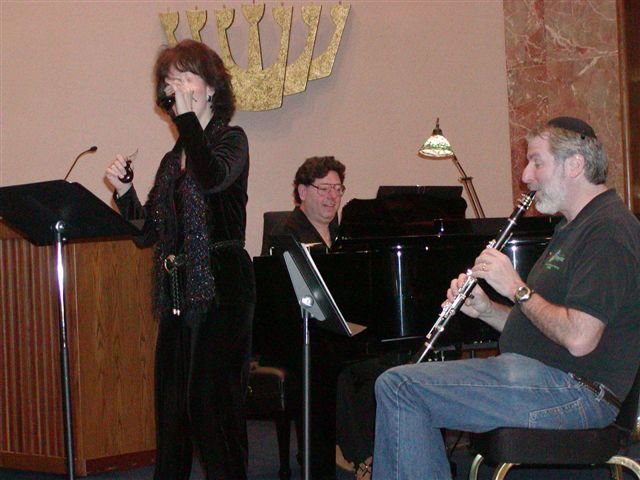 performing5.jpg